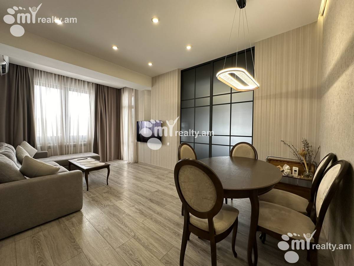 4 bedroom apartment for sale Arghutyan St, Arabkir Yerevan, 156745