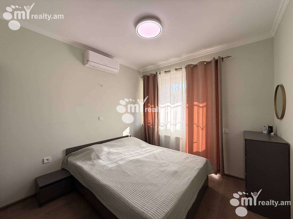 3 bedroom apartment for sale خیابان سوندوکیان, عربگیر ایروان, 157619