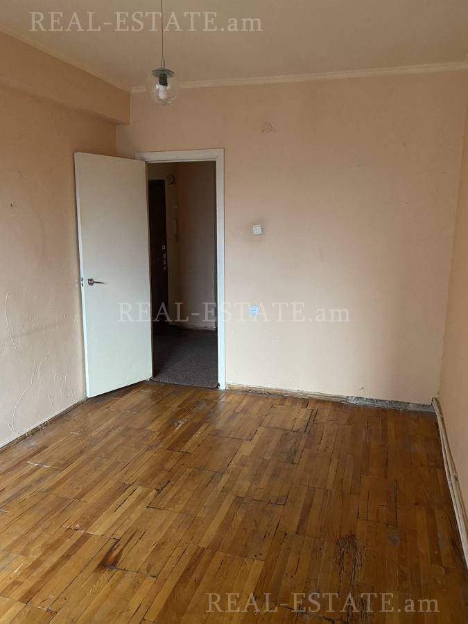 2 bedroom apartment for sale خیابان وِراتسیان, مرکز شهر ایروان, 130850