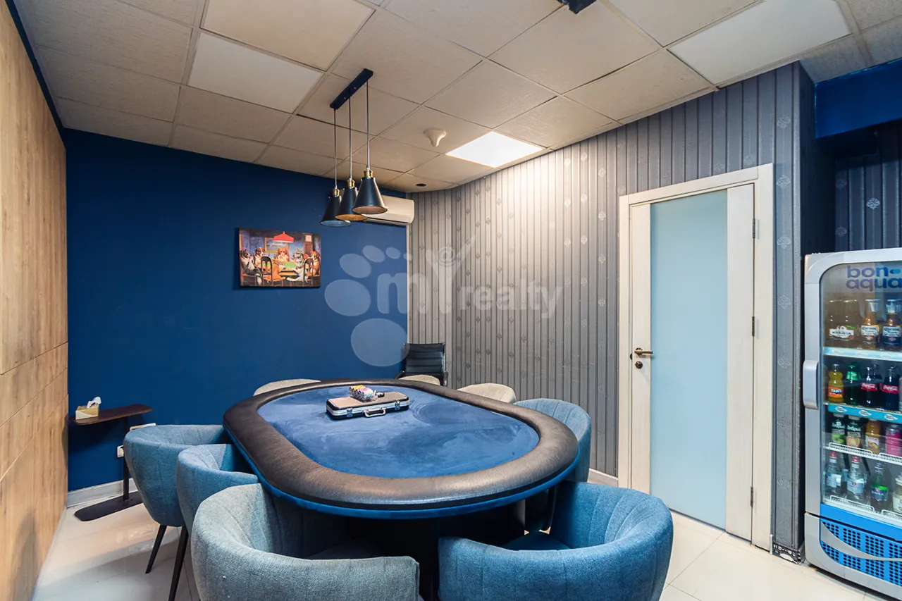 Commercial property for sale Paronyan St, Center Yerevan, 160772