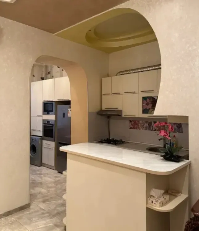 3 bedroom apartment for rent Paronyan St, Center Yerevan, 160221