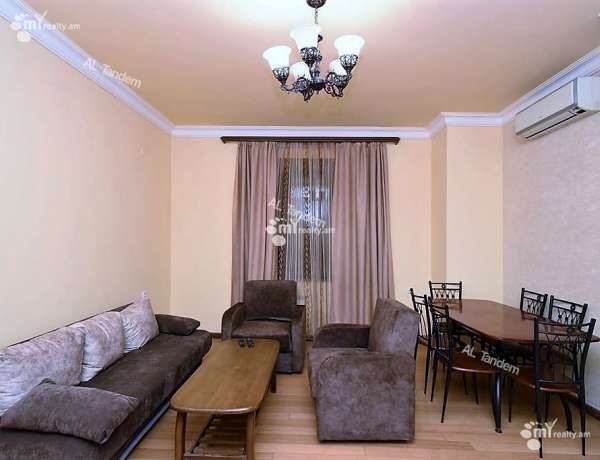 3-senyakanoc-bnakaran-vacharq-Yerevan-Center