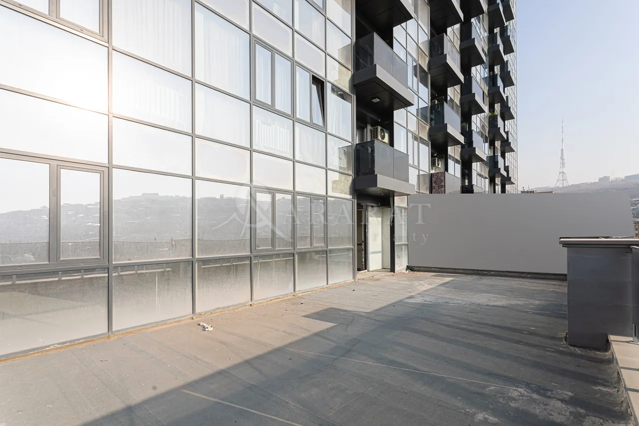 4 bedroom apartment for sale Rostom St, Center Yerevan, 158377