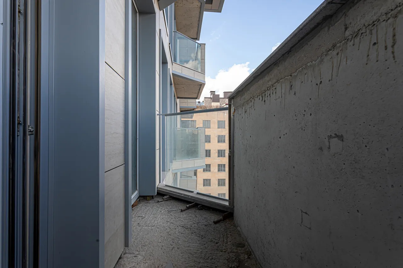 3 սենյականոց բնակարան  Գյուլբենկյան փող, Արաբկիր Երևան, 159902