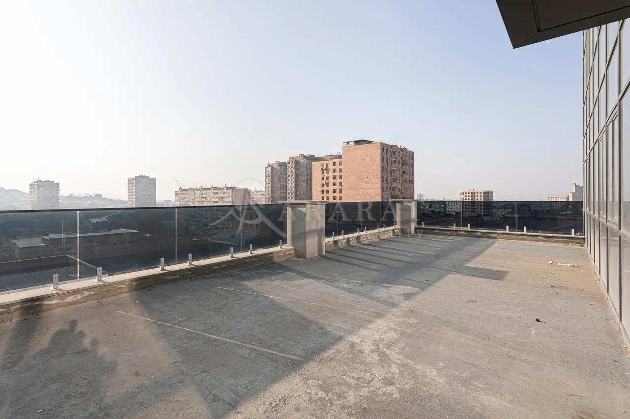 4 bedroom apartment for sale خیابان رُستُم, مرکز شهر ایروان, 158377