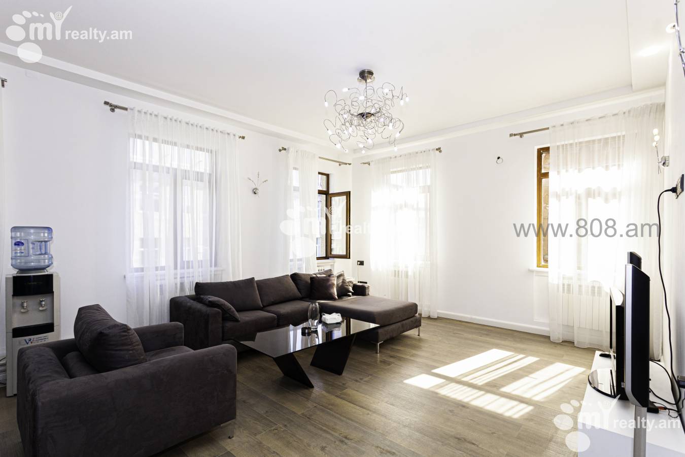 4 bedroom apartment for sale Tumanyan St, Center Yerevan, 126470