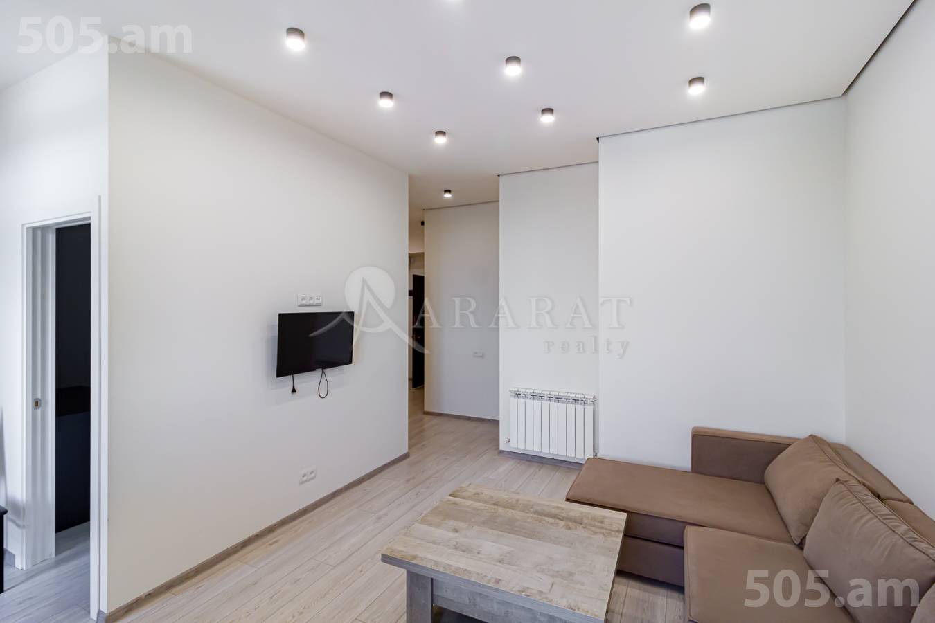 3 bedroom apartment for sale خیابان آرخوتیان, عربگیر ایروان, 151384