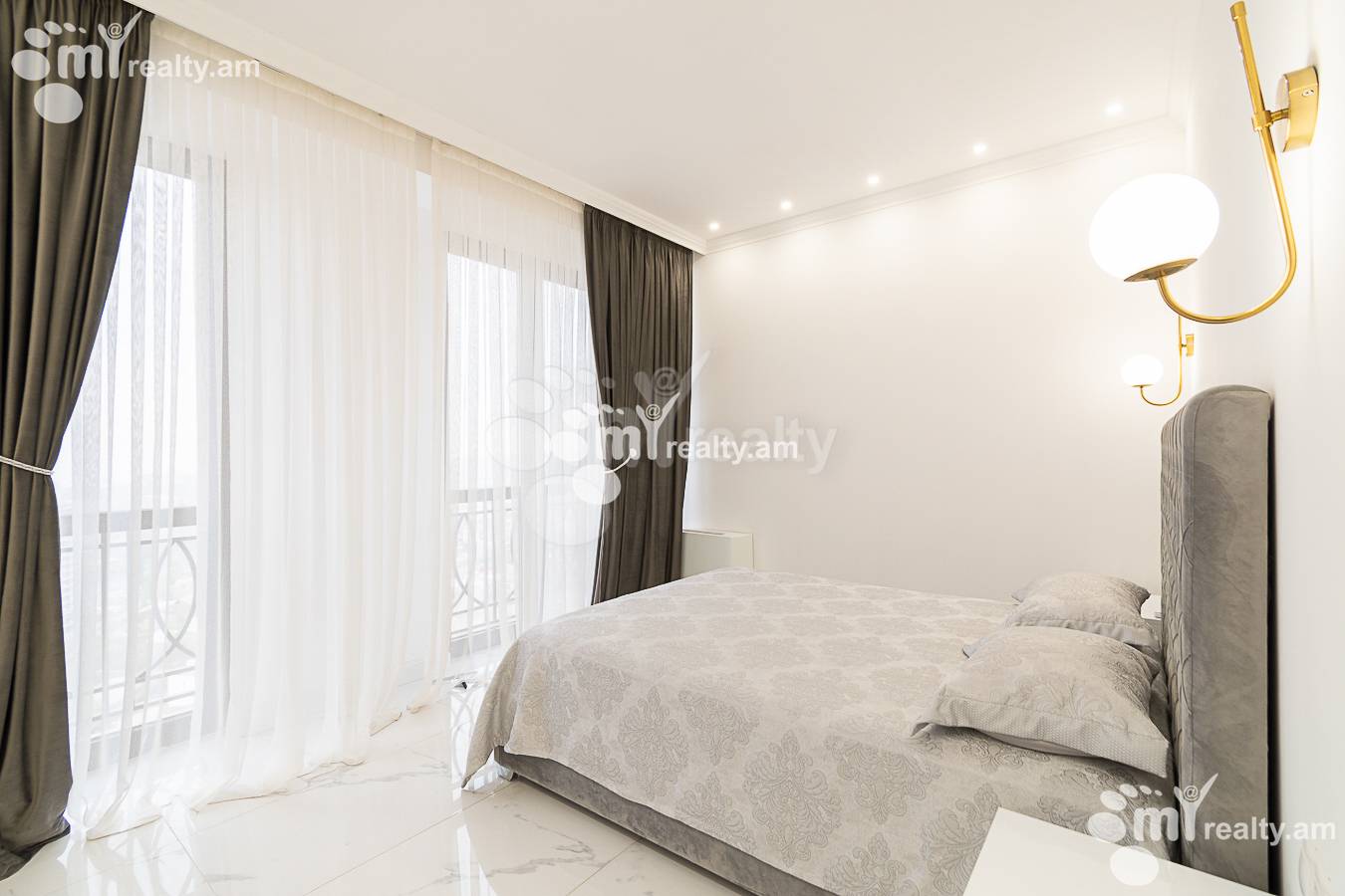 5 bedroom apartment for rent Sasna Тsrer St, Dawtaschen Yerevan, 156943