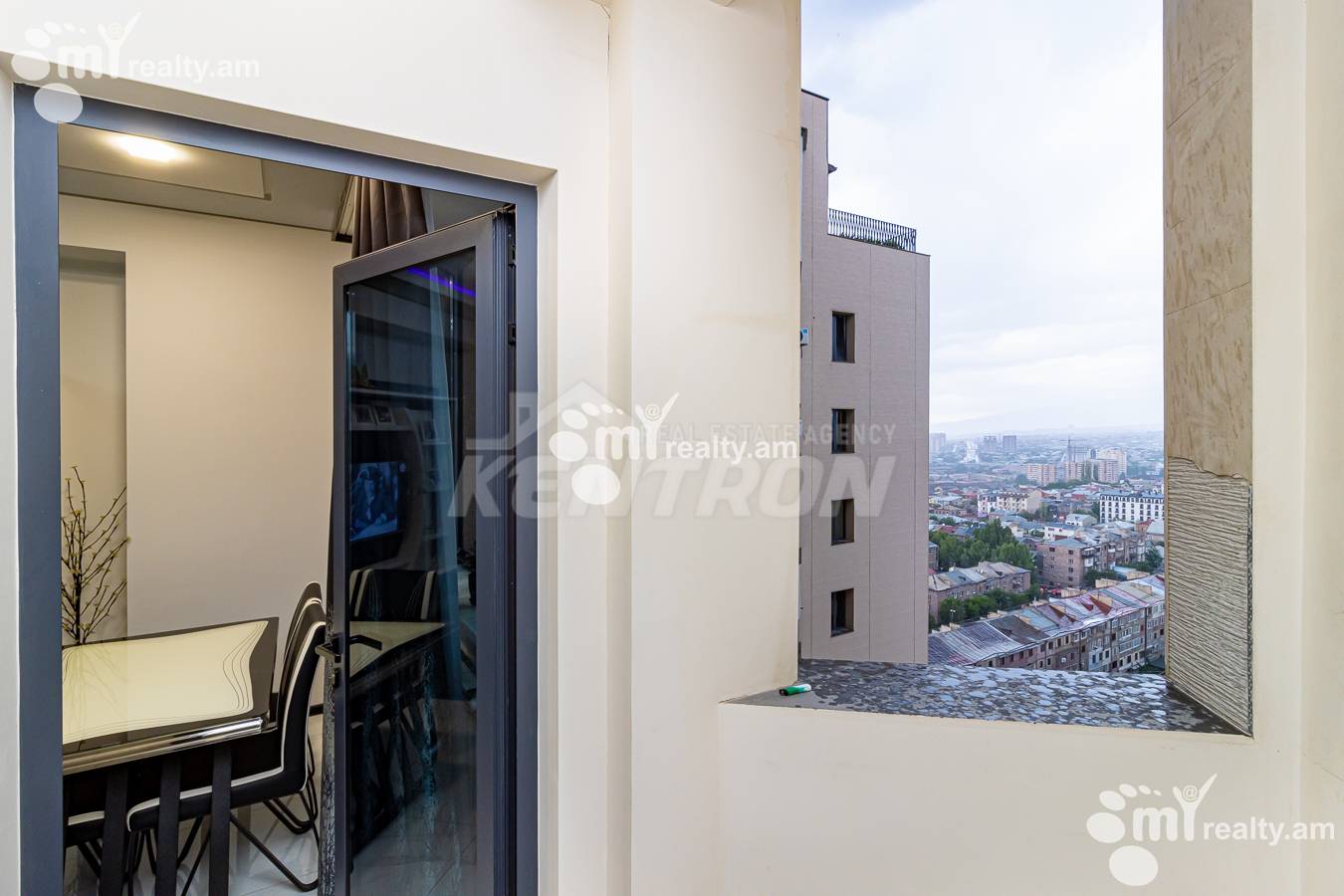 Купить 2 комнатную квартиру Комитас пр, Арабкир Ереван, 137980