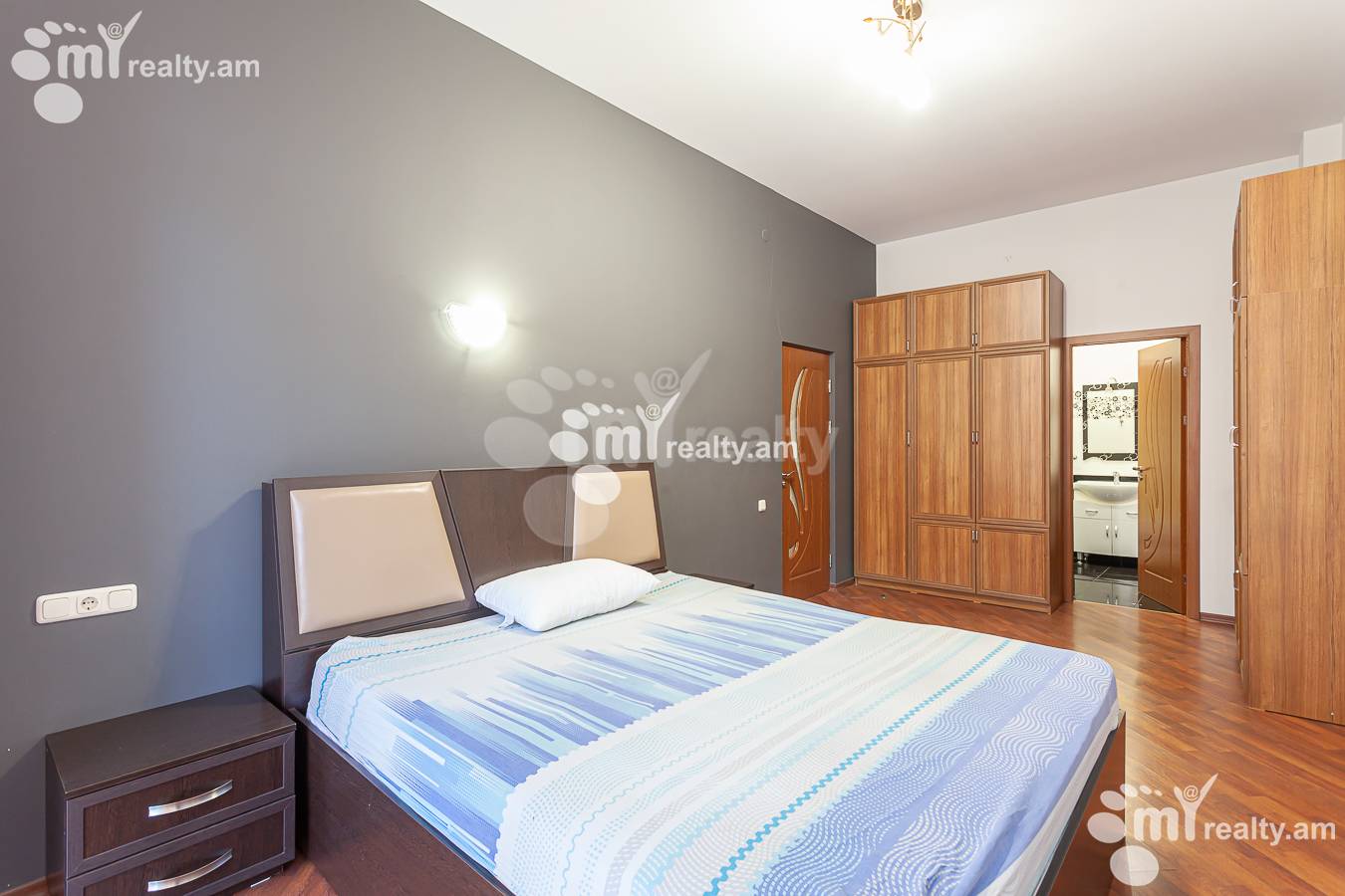 4 bedroom apartment for rent Aram St, Center Yerevan, 154254
