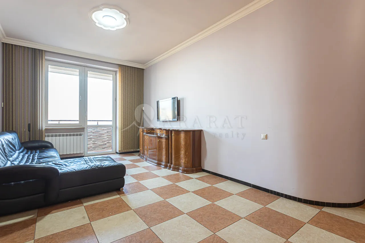 2 bedroom apartment for sale خیابان ن. زاریان, عربگیر ایروان, 157833