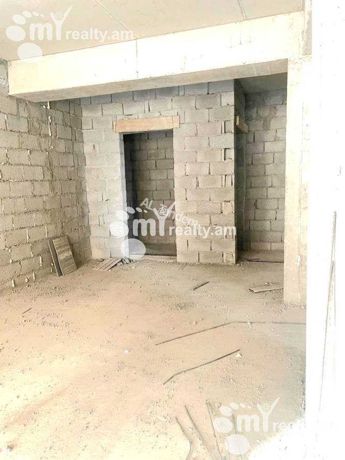 5 սենյականոց բնակարան  Միկոյան փող, Դավթաշեն Երևան, 149053