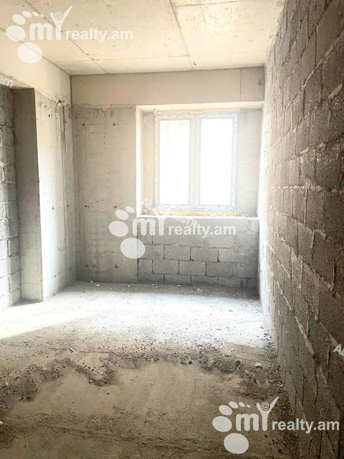 5 սենյականոց բնակարան  Միկոյան փող, Դավթաշեն Երևան, 149053