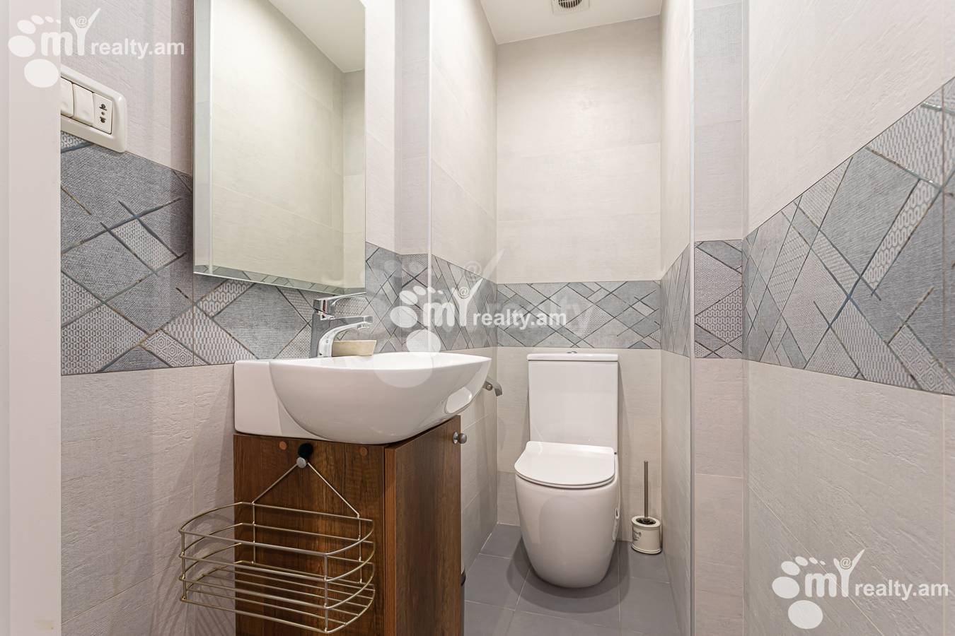 4 bedroom apartment for rent G. Hovsepyan St, Norque Marache Yerevan, 157126