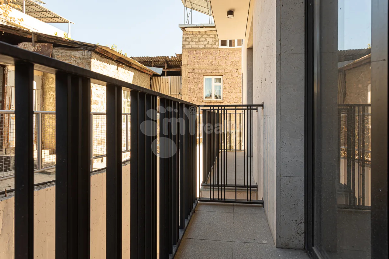 4 bedroom apartment for sale خیابان لئو, مرکز شهر ایروان, 157440