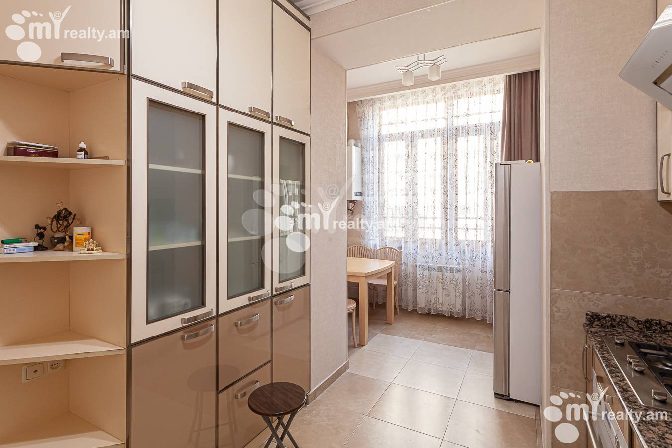 3 bedroom apartment for sale Saryan St, Center Yerevan, 149082