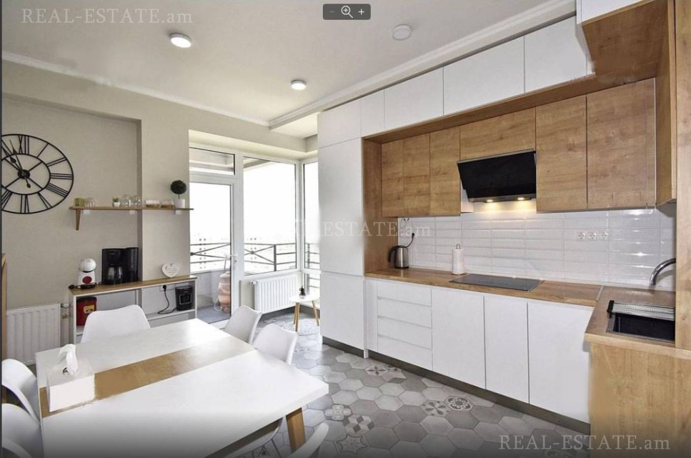 3 սենյականոց բնակարան  Սևակի փող, Քանաքեռ-Զեյթուն Երևան, 125978