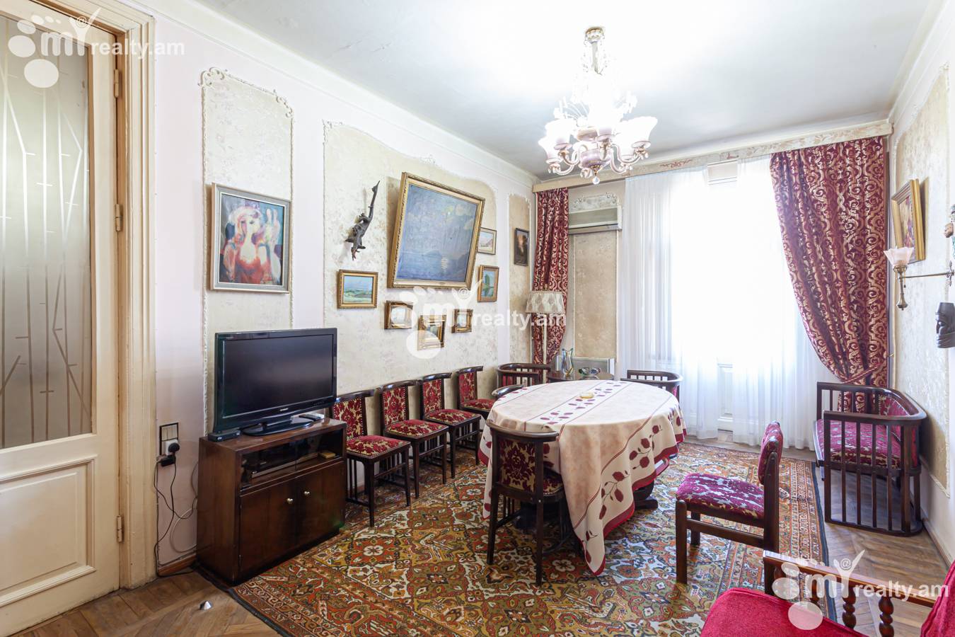 3 սենյականոց բնակարան  Մաշտոցի պող, Կենտրոն Երևան, 141313