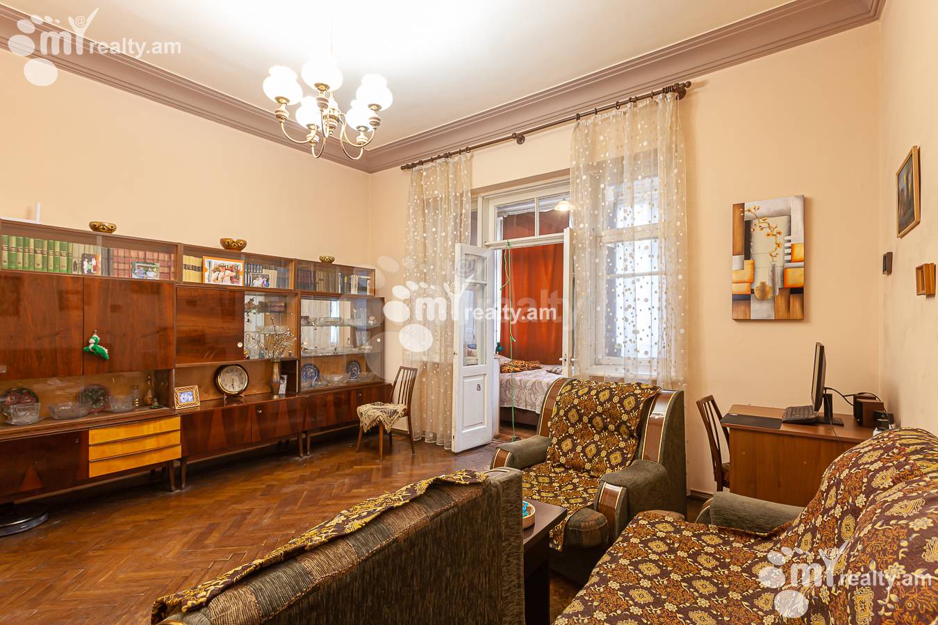 3 bedroom apartment for sale Saryan St, Center Yerevan, 147640