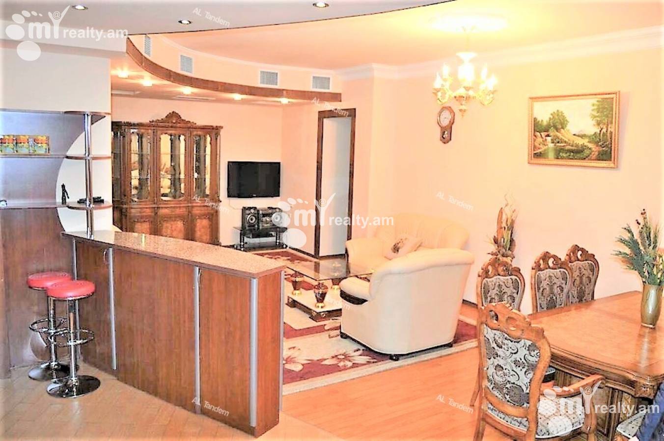 3 bedroom apartment for rent Paronyan St, Center Yerevan, 124286