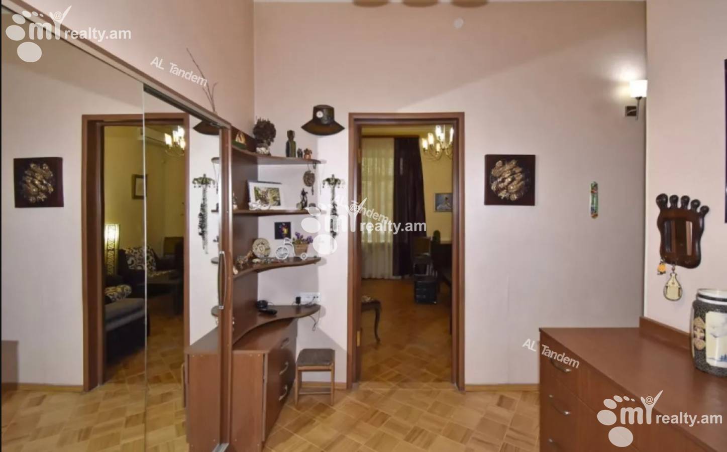 2 սենյականոց բնակարան  Վարդանանց փող, Կենտրոն Երևան, 158578