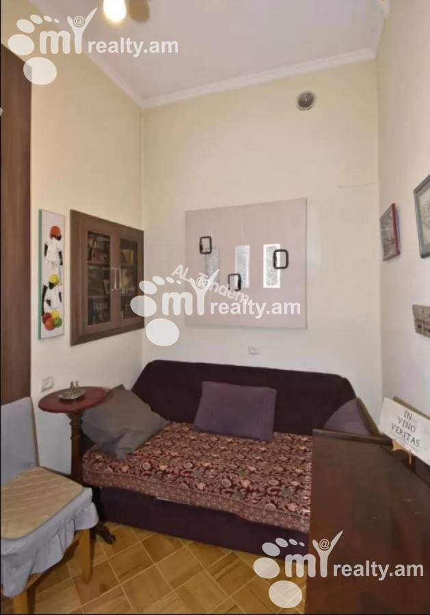 2 սենյականոց բնակարան  Վարդանանց փող, Կենտրոն Երևան, 158578