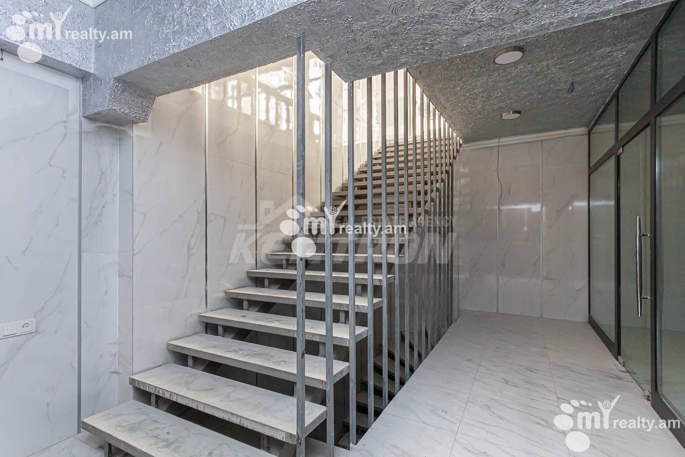 Снять коммерческoе помещение Терян ул, Центр Ереван, 153518
