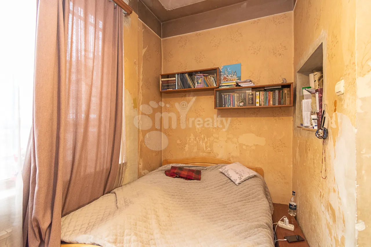 2 bedroom apartment for sale خیابان موسکوویان, مرکز شهر ایروان, 160190