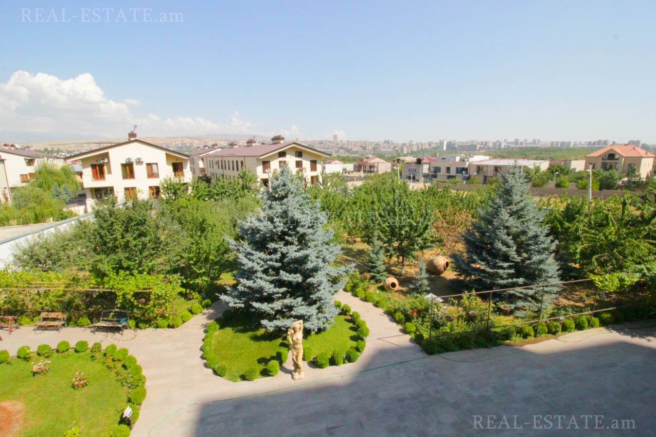 House for sale خیابان زاراف آقبیور, آوان ایروان, 82032