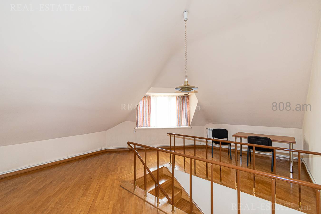 5 սենյականոց բնակարան  Ղազար Փարպեցու փող, Կենտրոն Երևան, 133741