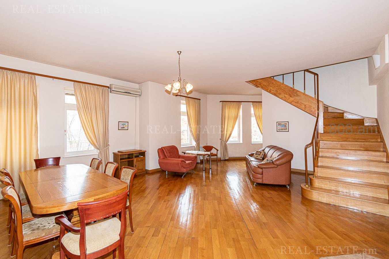 5 սենյականոց բնակարան  Ղազար Փարպեցու փող, Կենտրոն Երևան, 133741