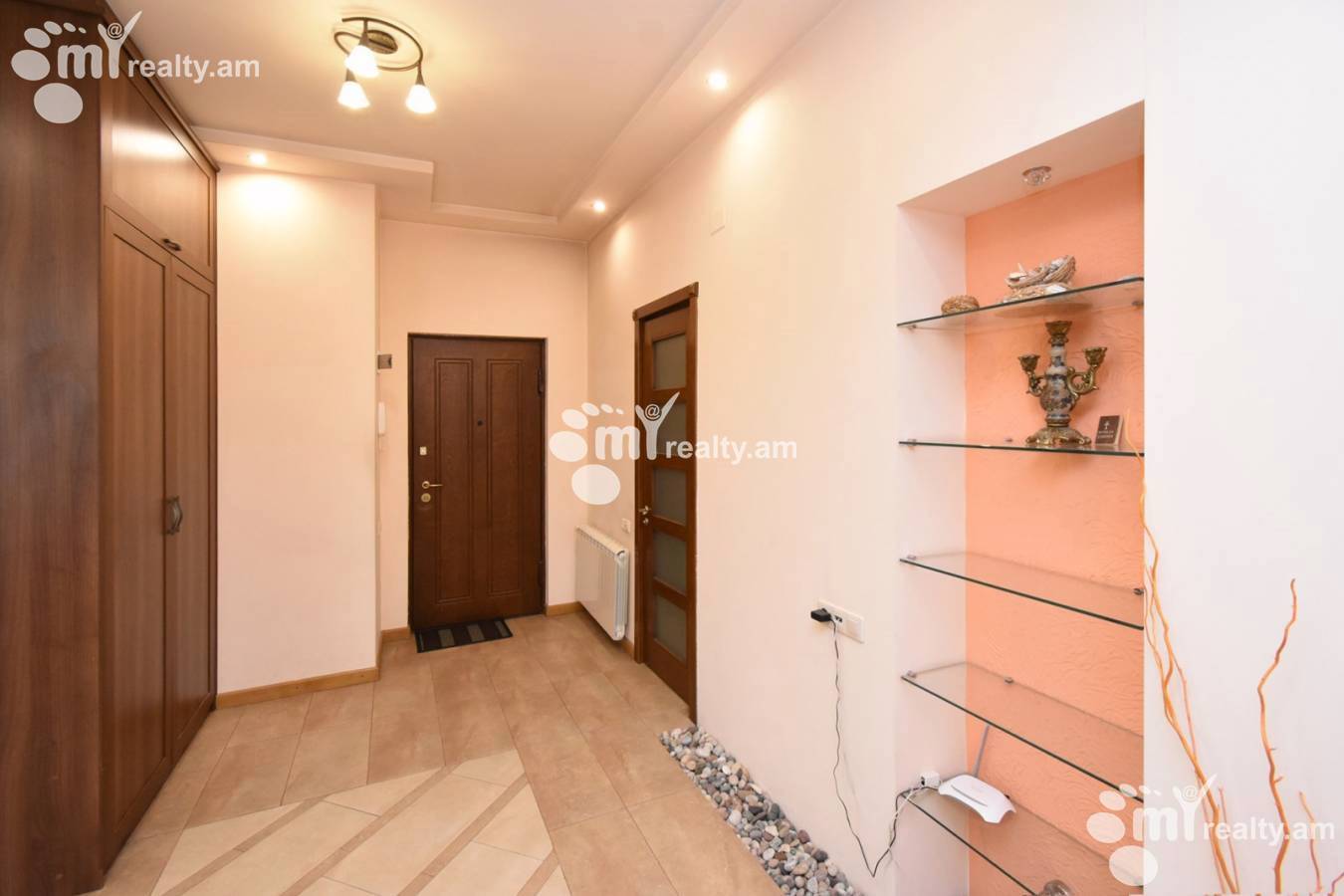 Купить 3 комнатную квартиру Баграмян пр(Арабкир), Арабкир Ереван, 156243