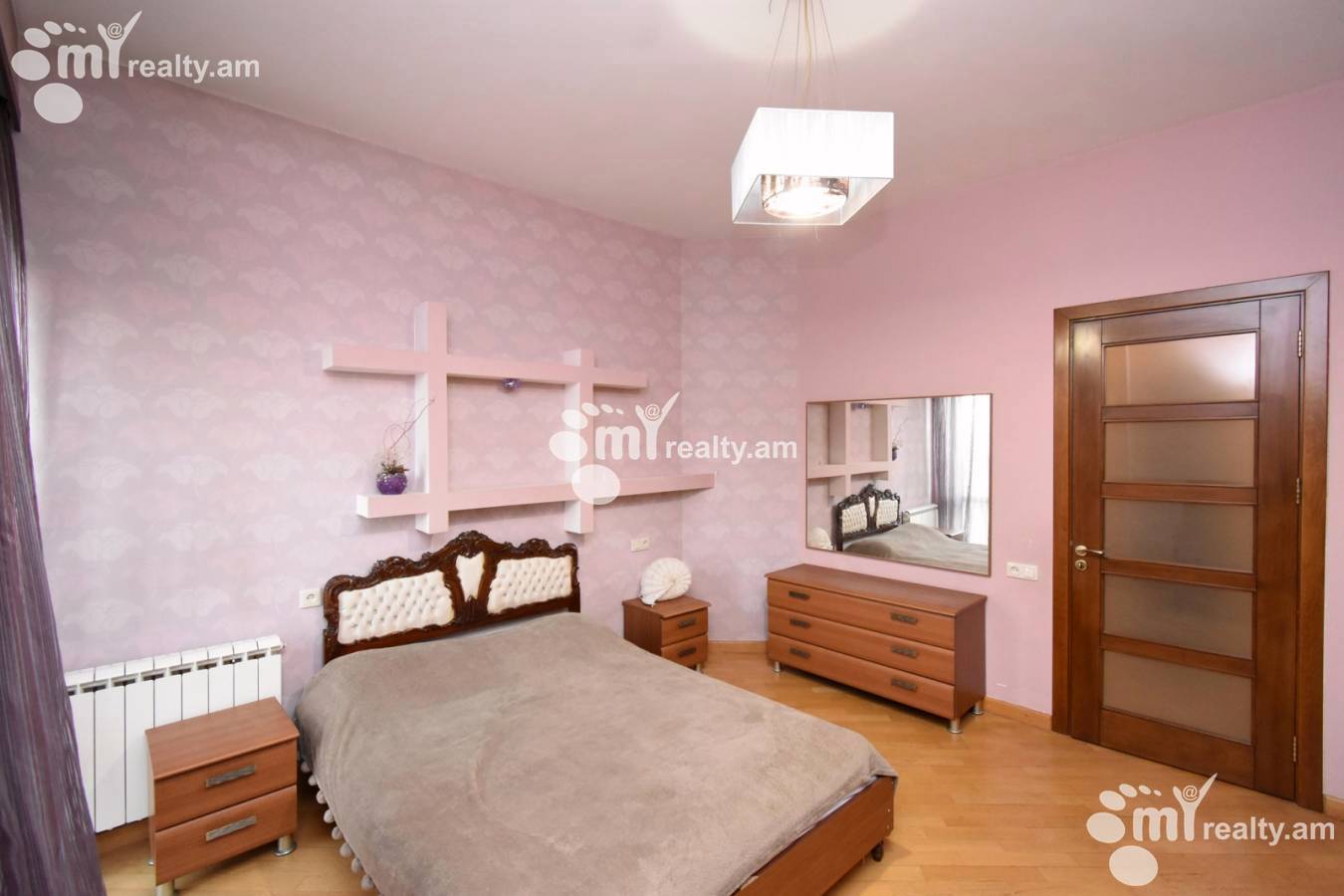 Купить 3 комнатную квартиру Баграмян пр(Арабкир), Арабкир Ереван, 156243