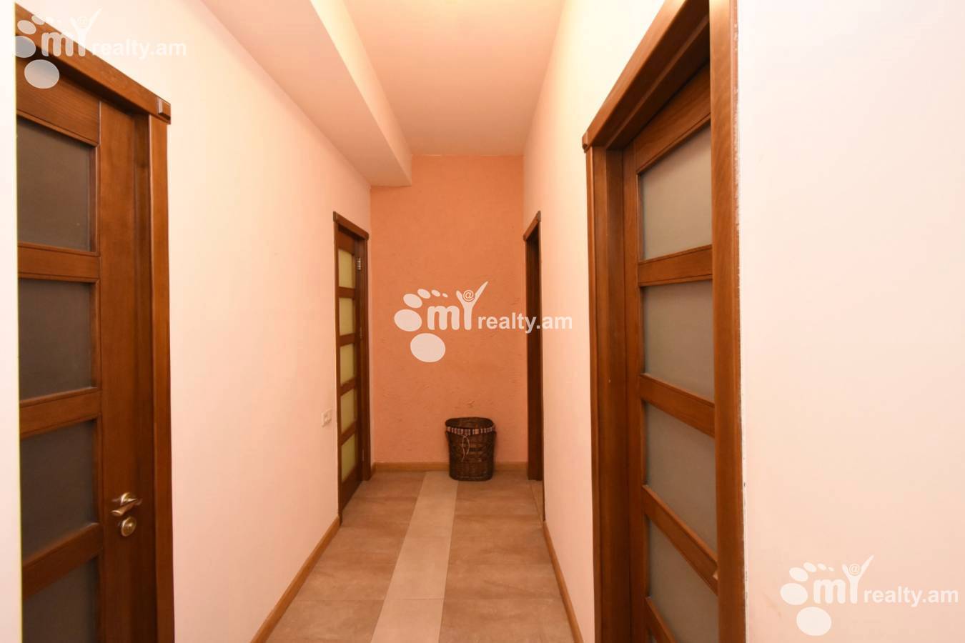 Купить 3 комнатную квартиру Баграмян пр(Арабкир), Арабкир Ереван, 156243