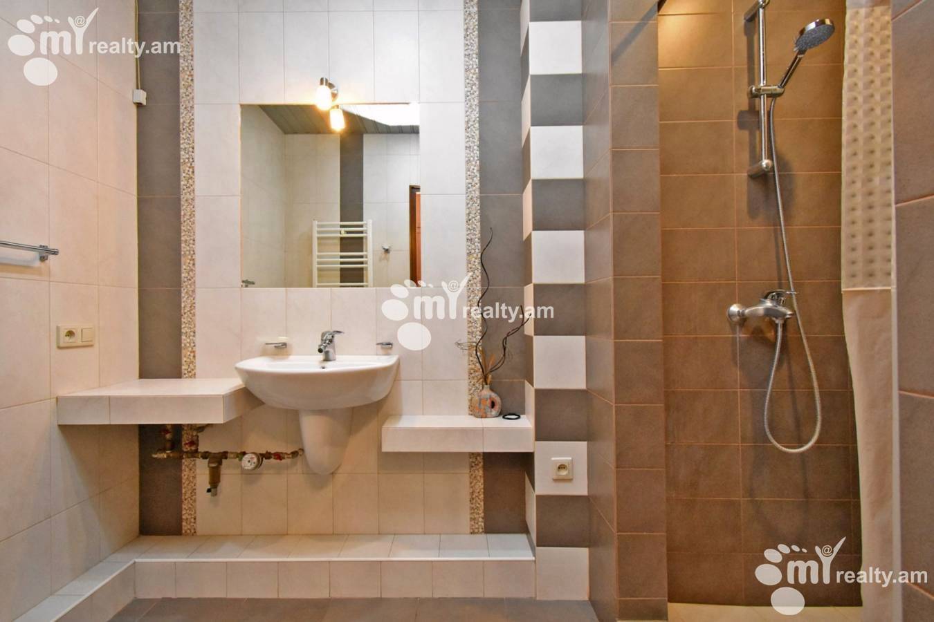 Купить 3 комнатную квартиру Баграмян пр(Арабкир), Арабкир Ереван, 156243