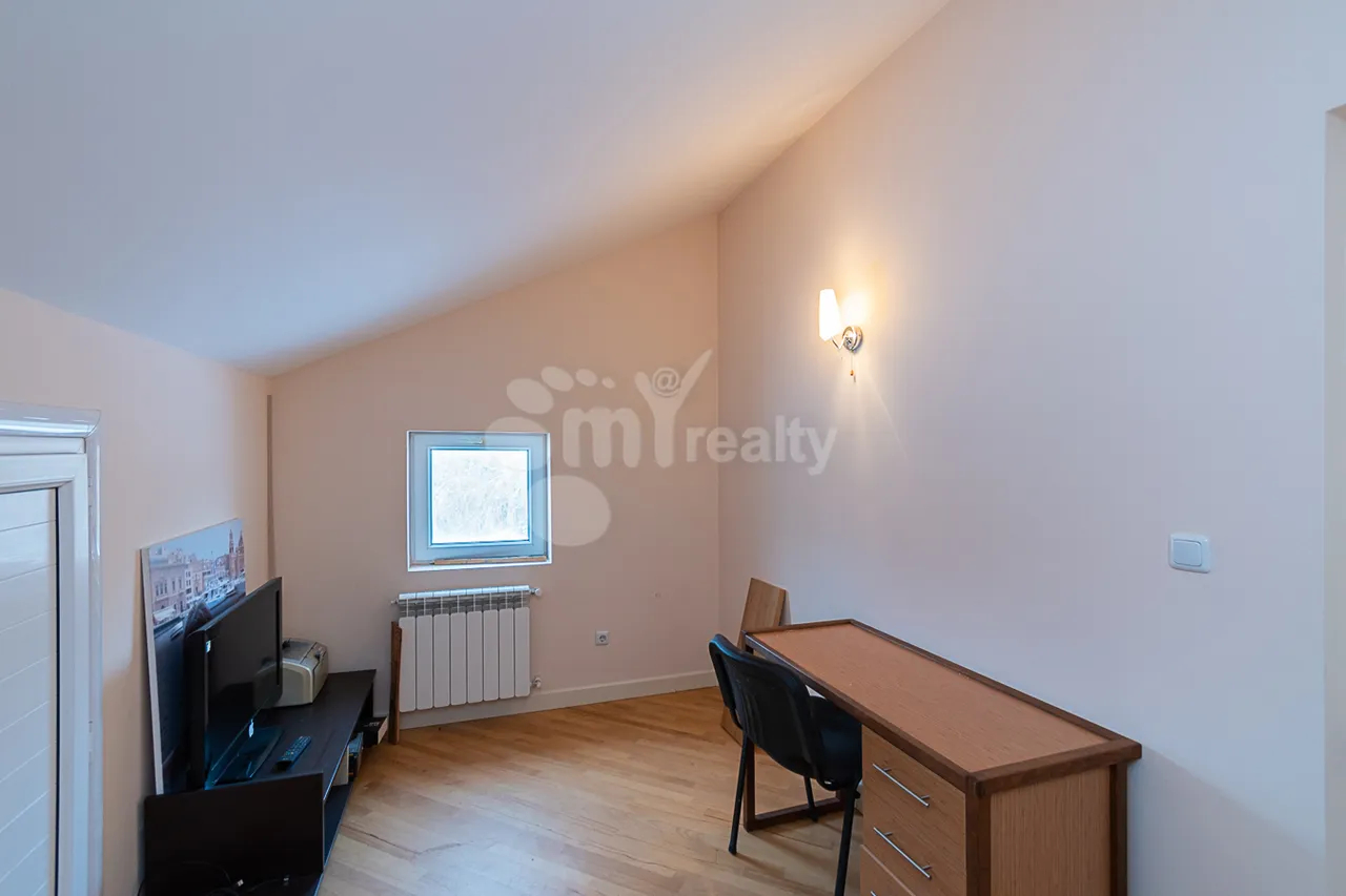 House for sale Vahakni District, Vahagnie Yerevan, 159113