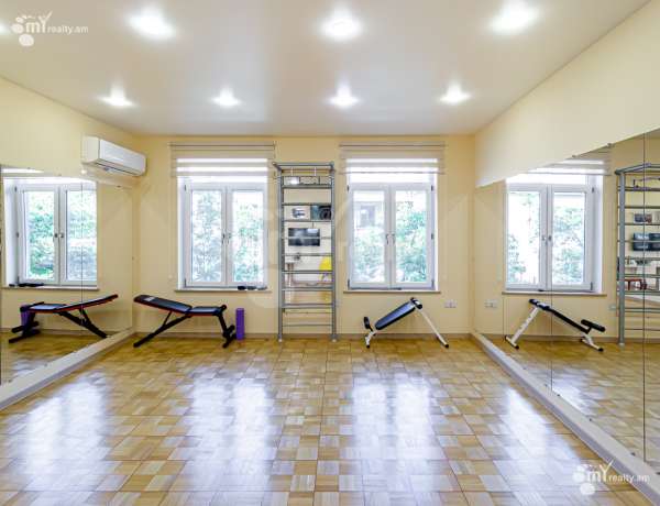 bnakaran/3-senyakanoc/Pushkin+St/Center/Yerevan