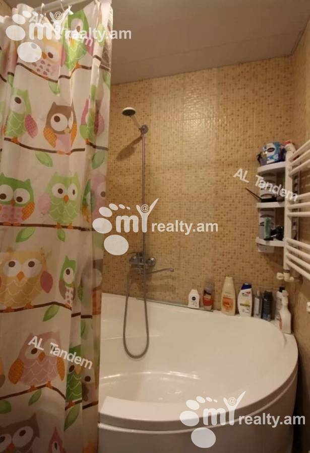 4 bedroom apartment for sale Hr.Kochar St, Arabkir Yerevan, 124228
