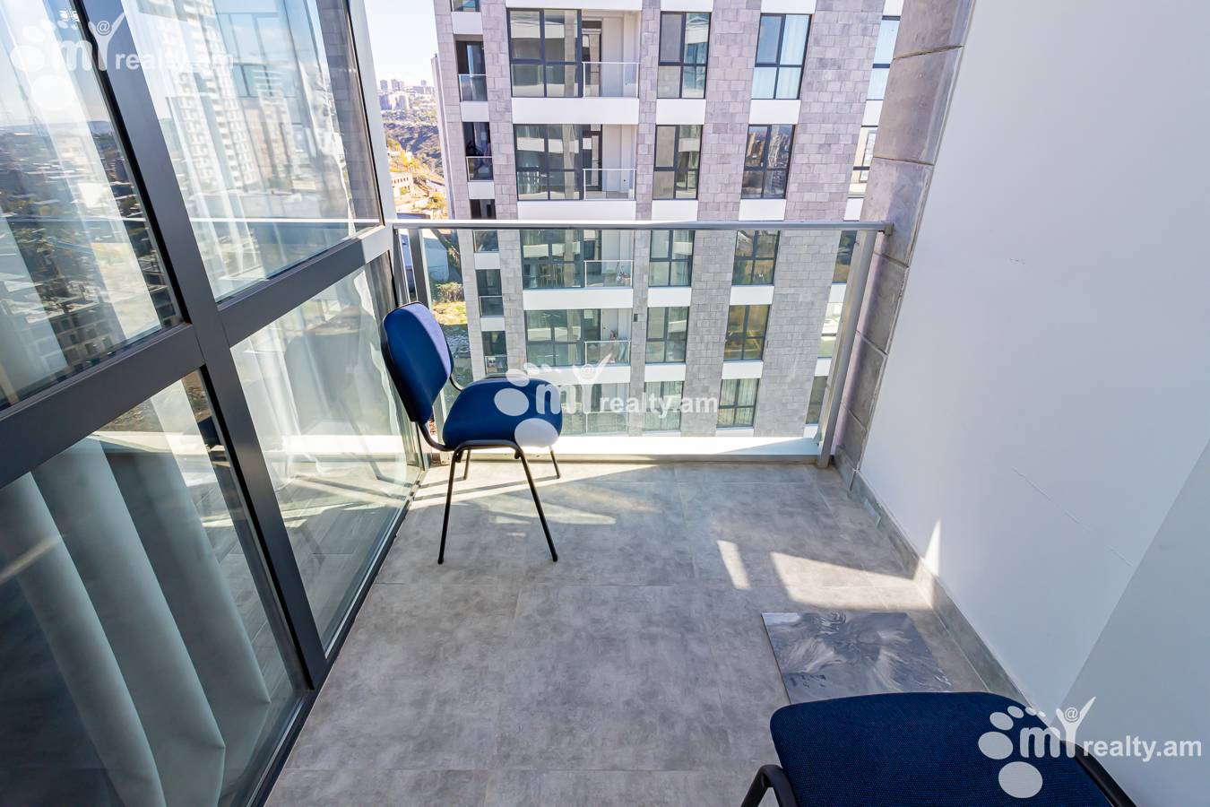 Снять 3 комнатную квартиру К. Улнеци ул., Канакер-Зейтун Ереван, 154253