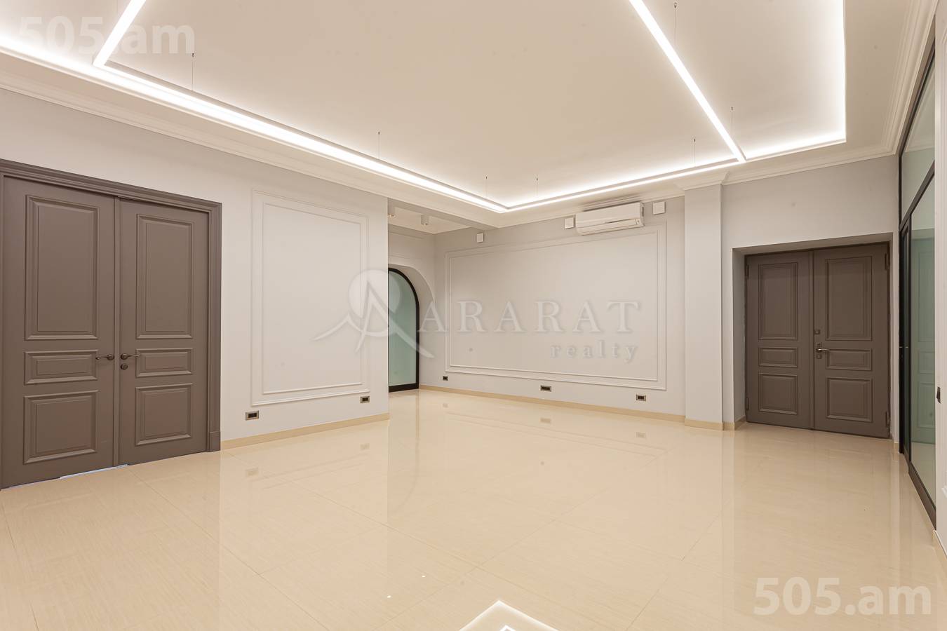 Commercial for rent خیابان تومانیان, مرکز شهر ایروان, 151367