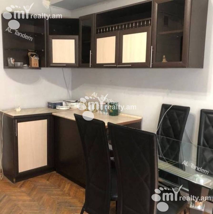 3 bedroom apartment for sale خیابان پوشکین, مرکز شهر ایروان, 158674