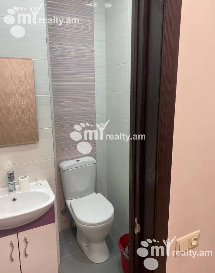 Купить 3 комнатную квартиру Цицернакаберд шоссе, Центр Ереван, 156438