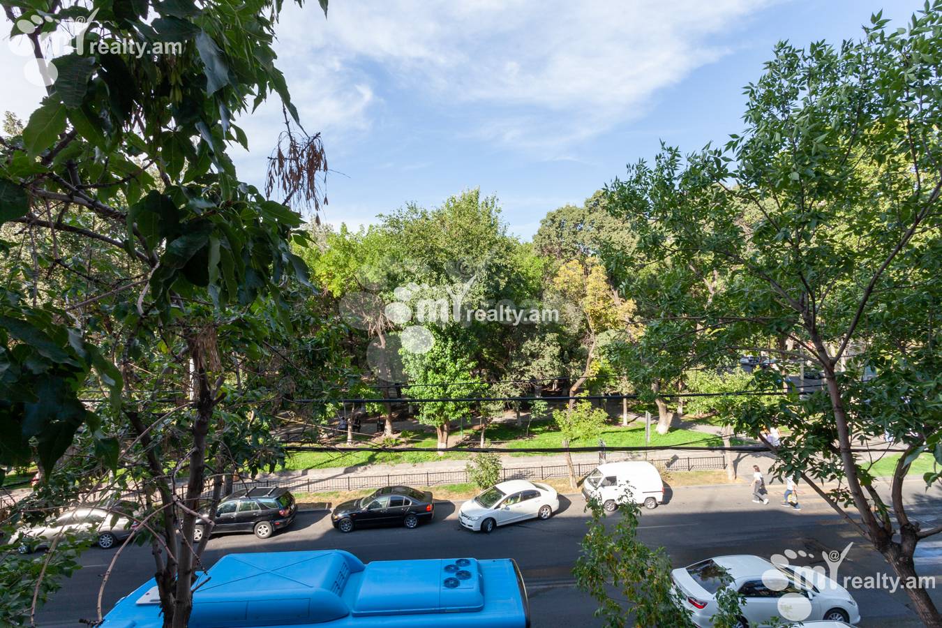 Снять 3 комнатную квартиру Московян ул, Центр Ереван, 152003