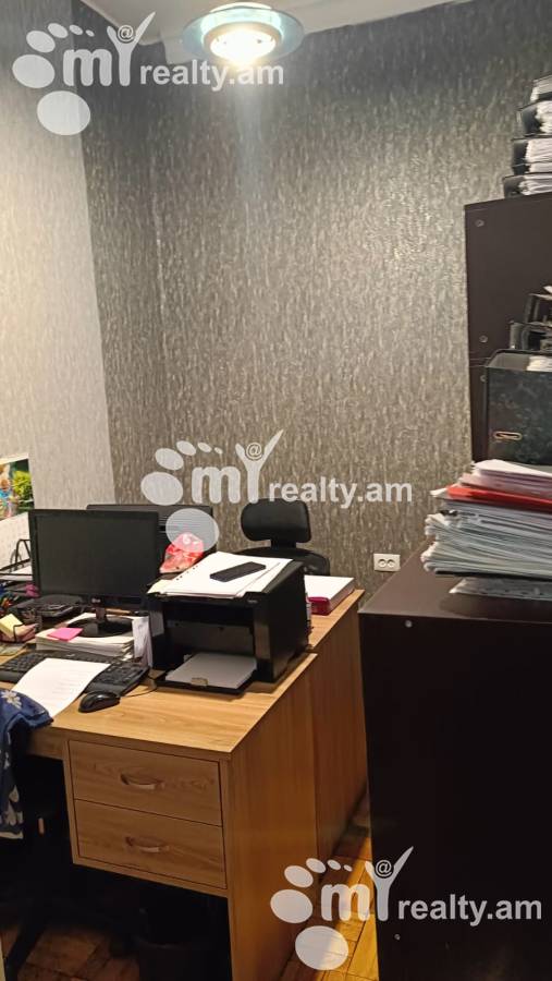 Снять коммерческoе помещение Исраелян ул, Центр Ереван, 153954