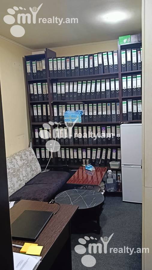 Снять коммерческoе помещение Исраелян ул, Центр Ереван, 153954