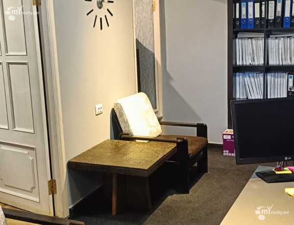 komercion-vardzakalutyun-Yerevan-Center