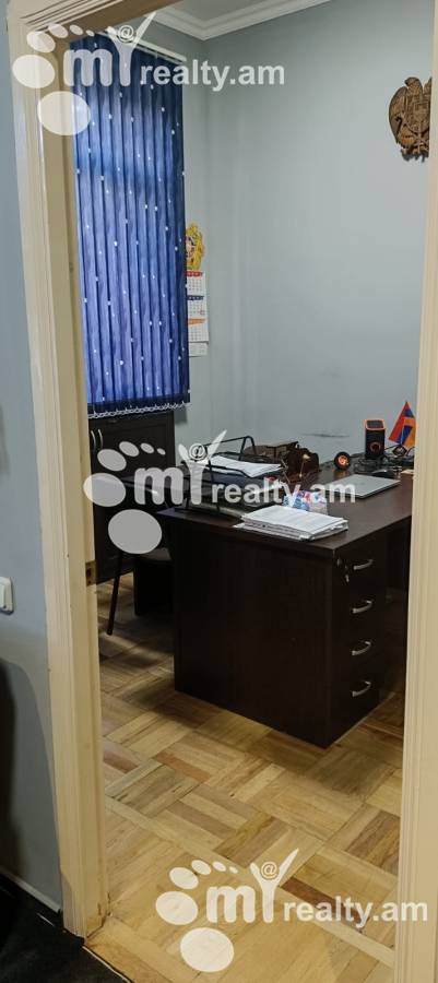 Снять коммерческoе помещение Исраелян ул, Центр Ереван, 153954