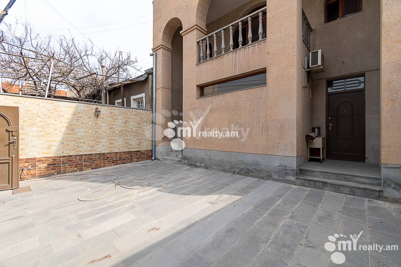 Купить дом Айгестан 2ой ул, Центр Ереван, 148781