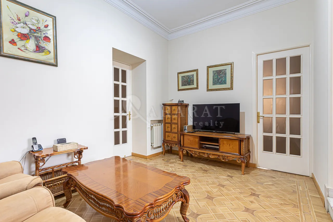 4 bedroom apartment for sale Baghramyan av(Arabkir), Arabkir Yerevan, 158395