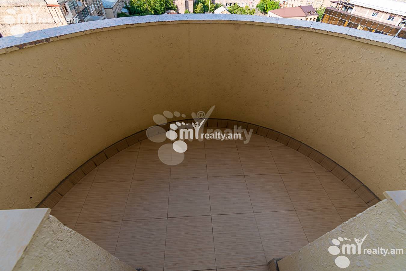 2 bedroom apartment for sale خیابان پارونیان, مرکز شهر ایروان, 140105